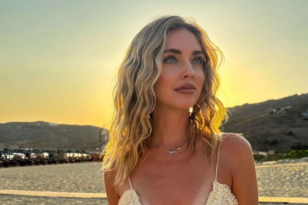 Chiara Ferragni si mostra al naturale